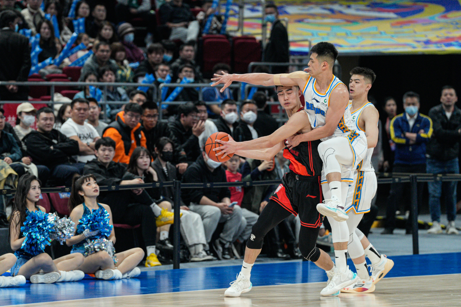 开云体育APP下载-北京队横扫骑士，霍勒迪扛起全队