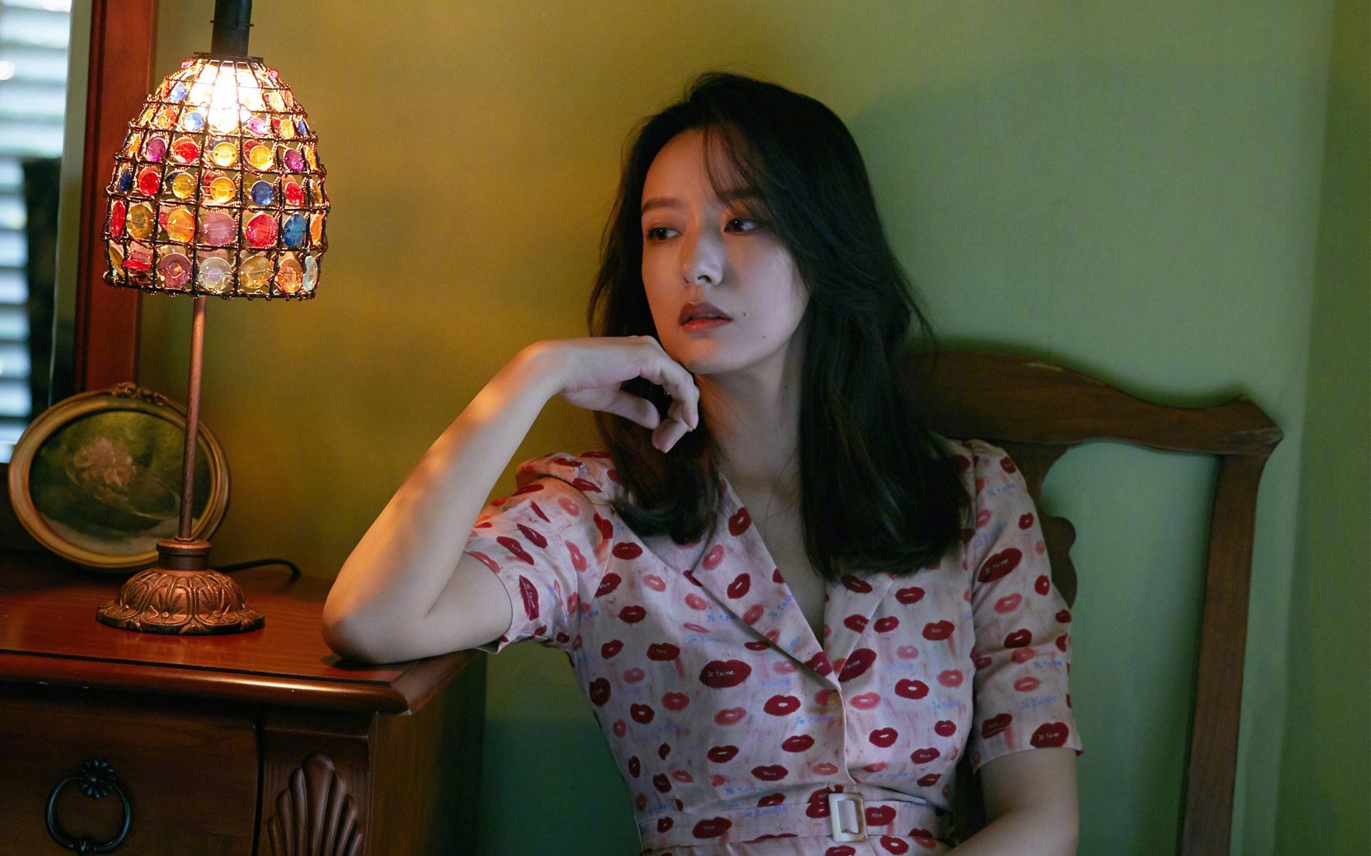 开云体育APP下载-火箭射落王朝，水花浇灭希望，篮球世界今夜的双重英雄叙事